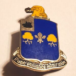 Authentic US Army 39th Infantry Regiment Unit DI DUI Crest Insignia pin